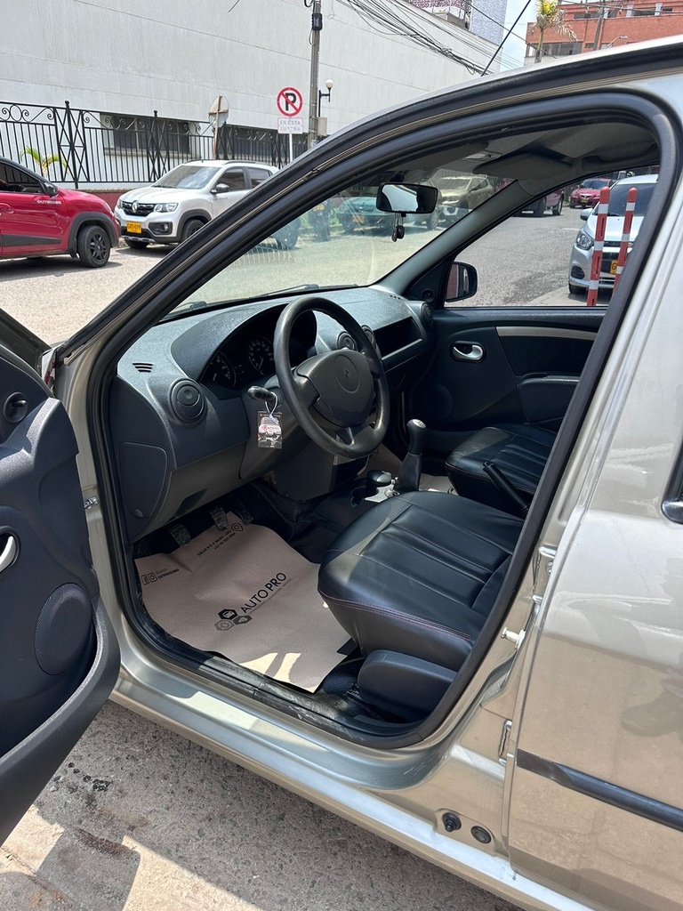 RENAULT LOGAN EXPRESSION 1.600CC 8V 2015 MEC