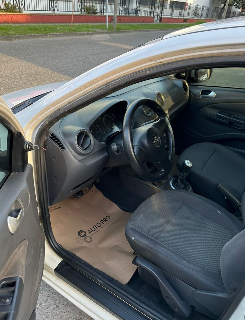 VOLKSWAGEN VOYAGE COMFORTLINE 2013 MEC