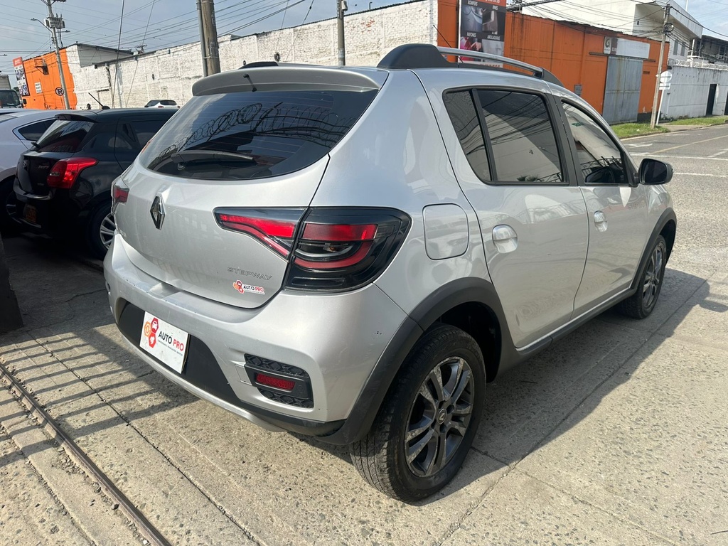 RENAULT STEPWAY ZEN+16V FL 2023 MEC