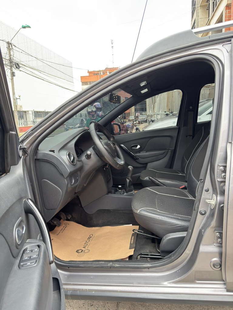 RENAULT STEPWAY ZEN+16V FL 2022 MEC