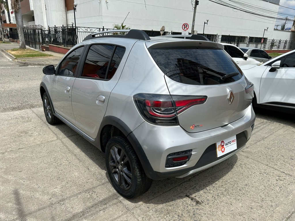 RENAULT STEPWAY ZEN+16V FL 2023 MEC