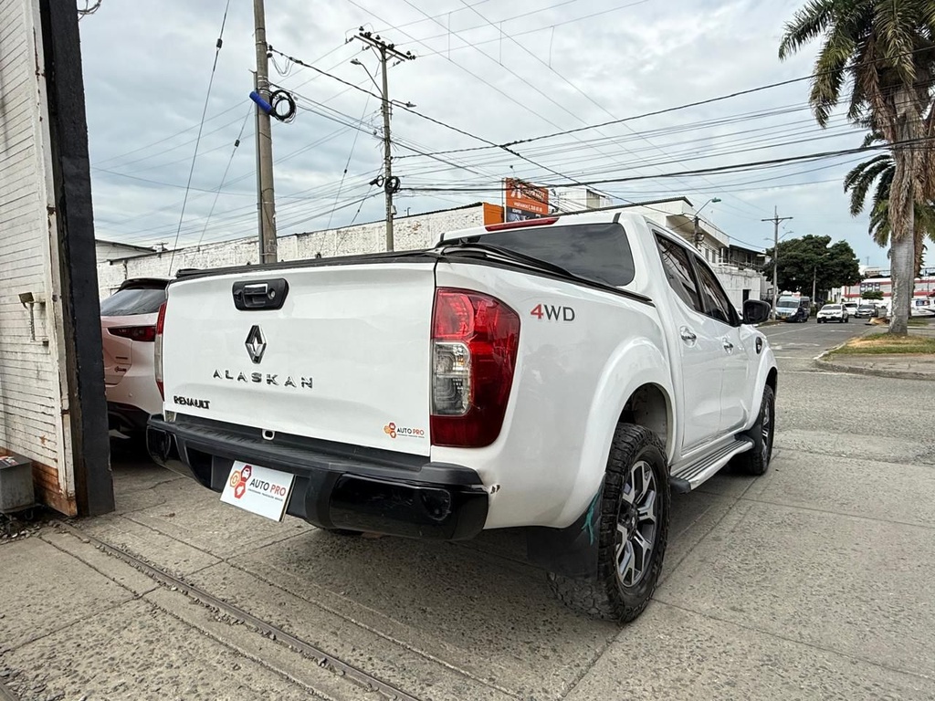 RENAULT ALASKAN ZEN 4X4 2.500CC TD 2017 MEC