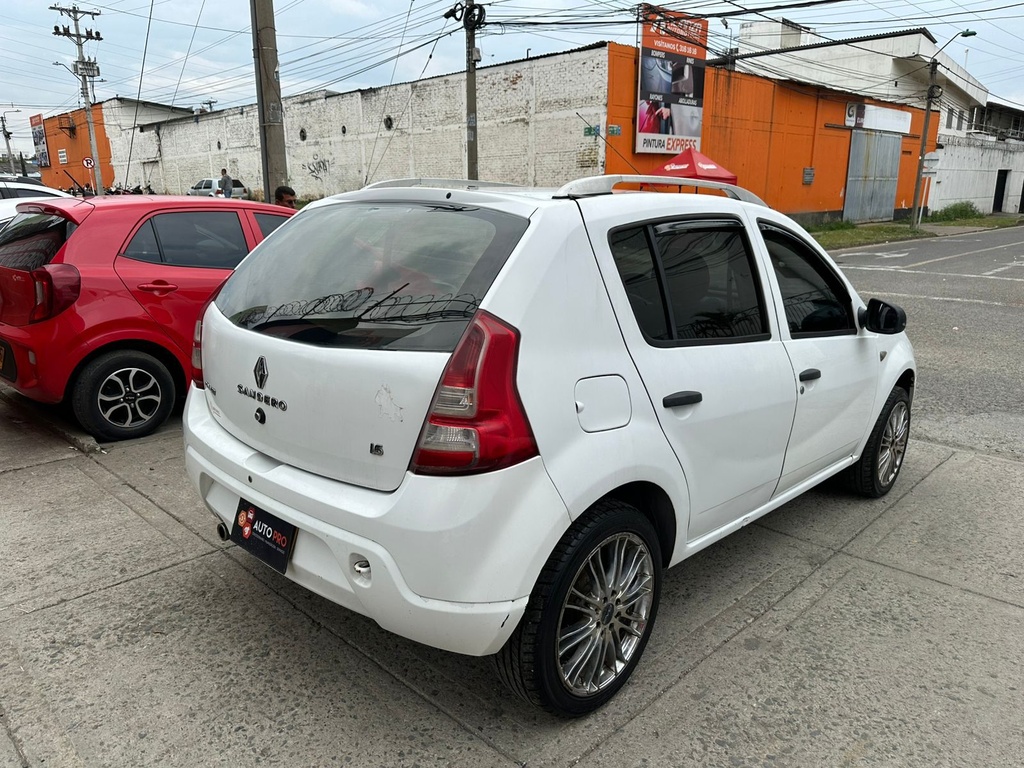 RENAULT SANDERO AUTHENTIQUE FL 2013 MEC