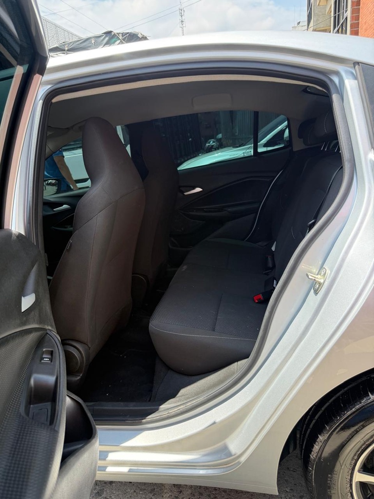 CHEVROLET ONIX TURBO SEDAN 1.000CC LT 2023 MEC