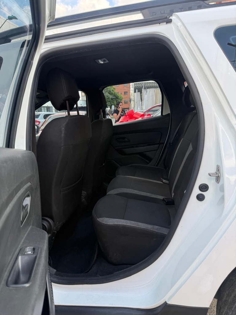 RENAULT DUSTER ZEN FL 2024 MEC