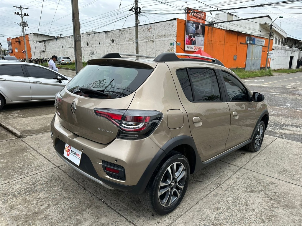 RENAULT STEPWAY INTENS+16V FL 2023 MEC