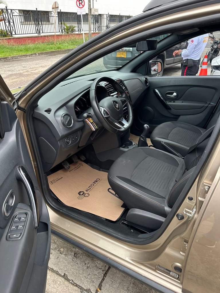 RENAULT STEPWAY INTENS+16V FL 2023 MEC