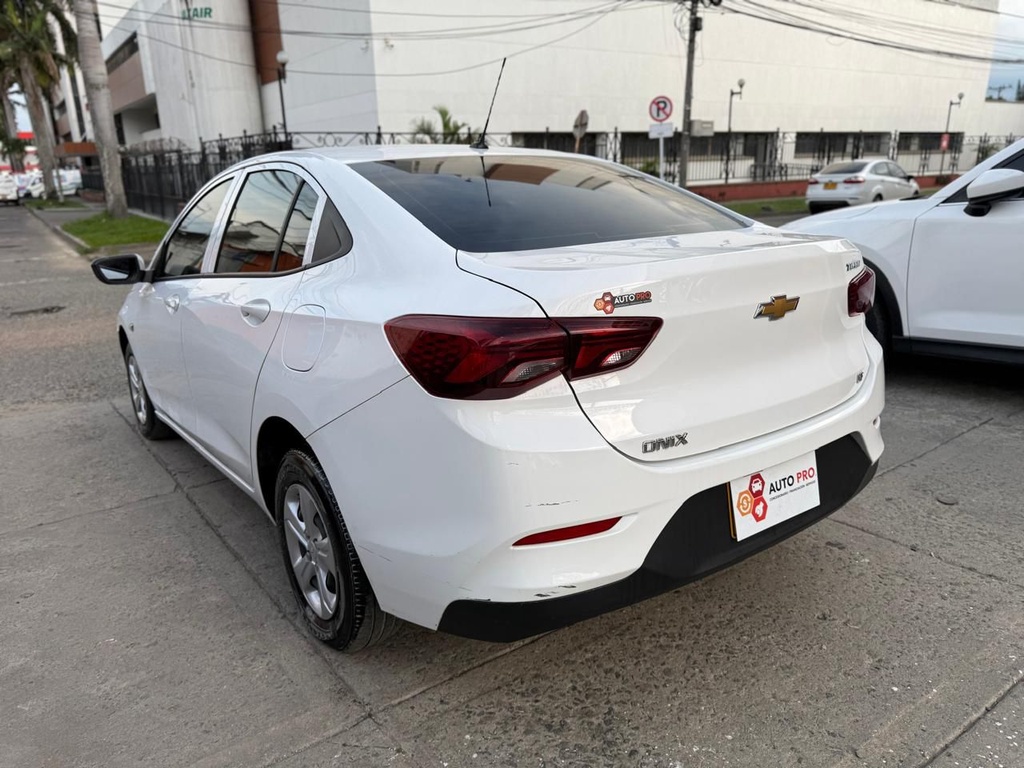 CHEVROLET ONIX TURBO SEDAN 1.000CC LT 2023 MEC