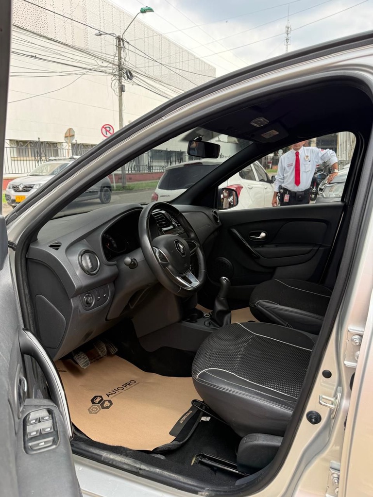 RENAULT SANDERO ZEN+16V FL 2025 MEC