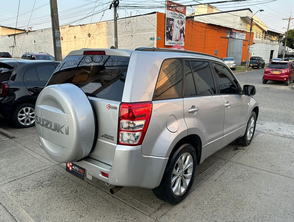 SUZUKI GRAND VITARA 5P 2.400CC 4X2 2015 MEC