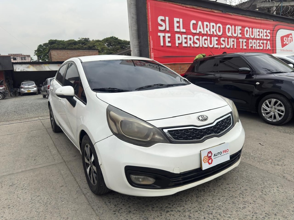 KIA RIO SEDAN 1.250CC 2AB EE 2015 MEC