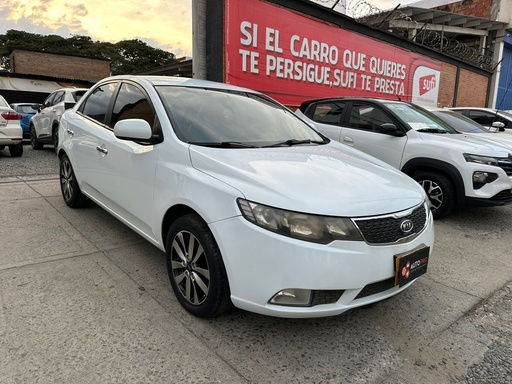 [HMR583] KIA CERATO FORTE SD 2014 MEC